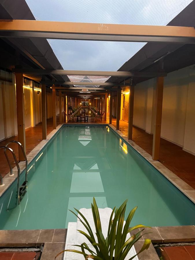 Presidency Artotel, Kochi Eksteriør bilde
