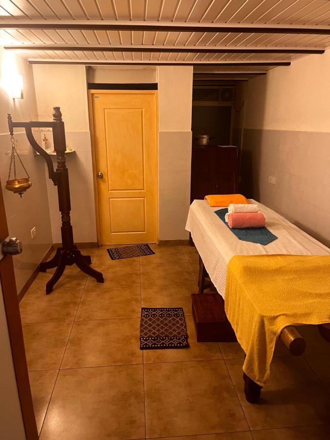 Presidency Artotel, Kochi Eksteriør bilde
