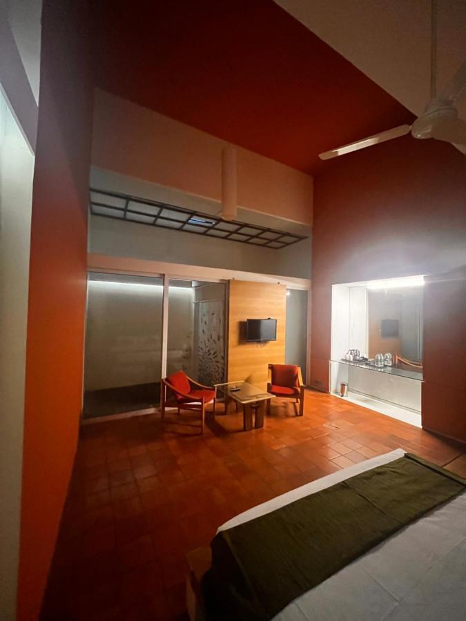 Presidency Artotel, Kochi Eksteriør bilde